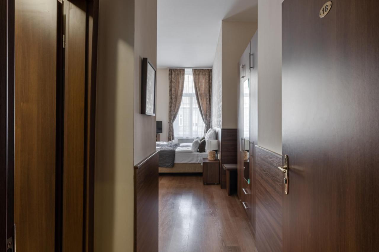Elit Boutique Rooms- Location by bqa