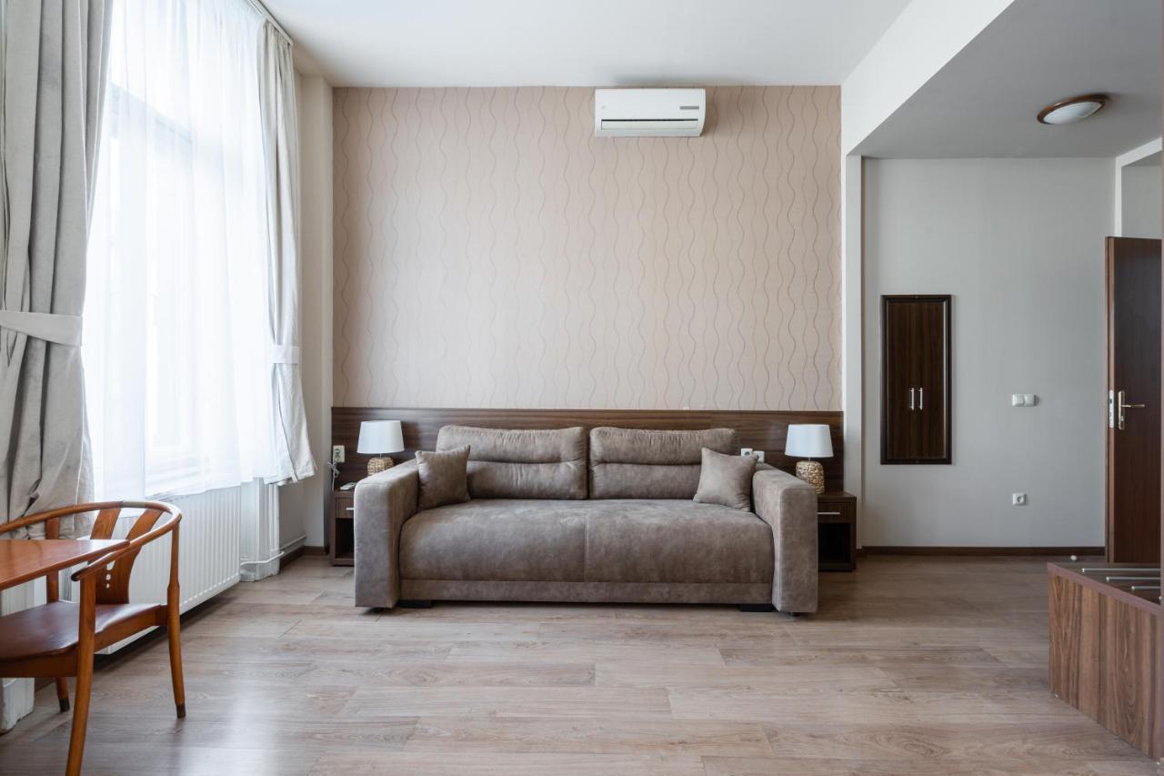 Elit Boutique Rooms- Location by bqa * Budapest