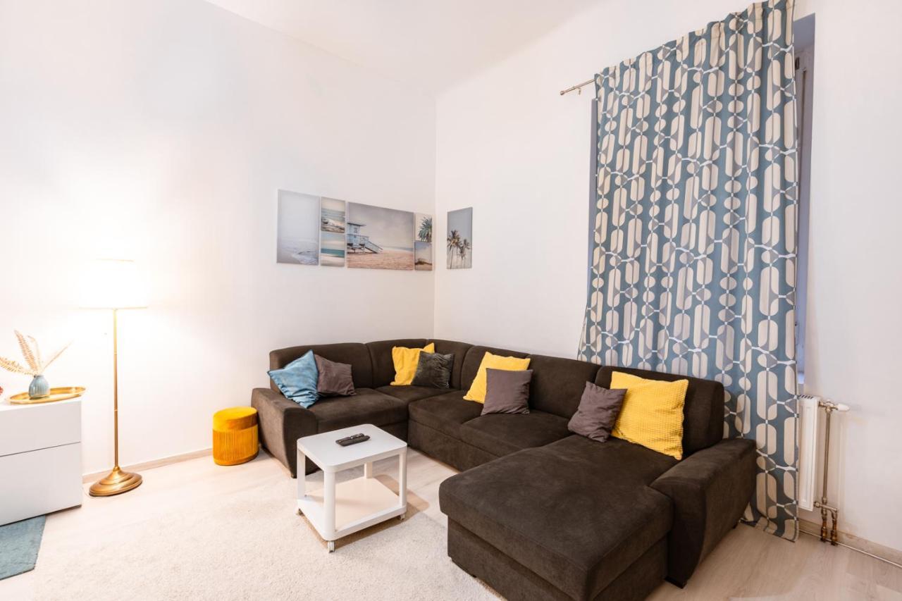 Spacious Premium Apartment By Buda Castle District *
