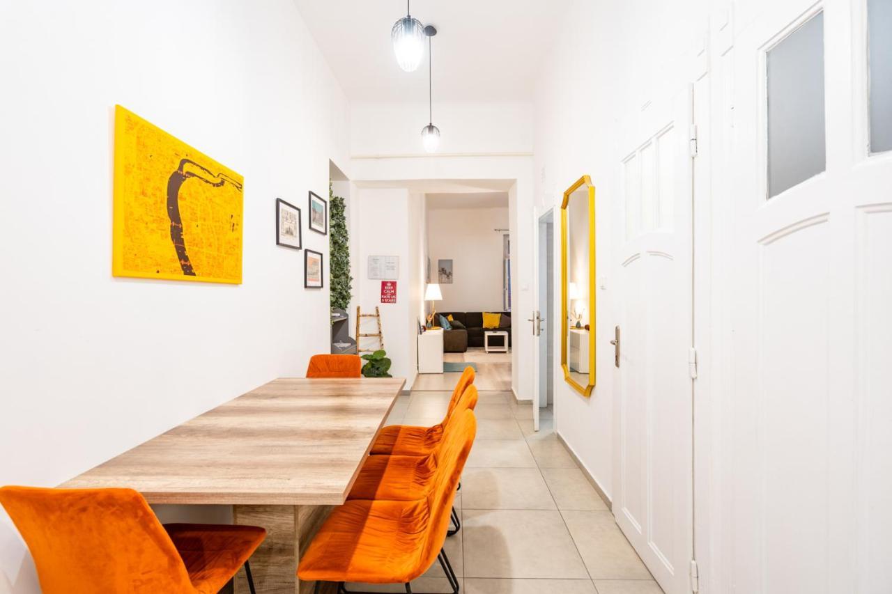 Apartment Spacious Premium Apartment By Buda Castle District Budapest