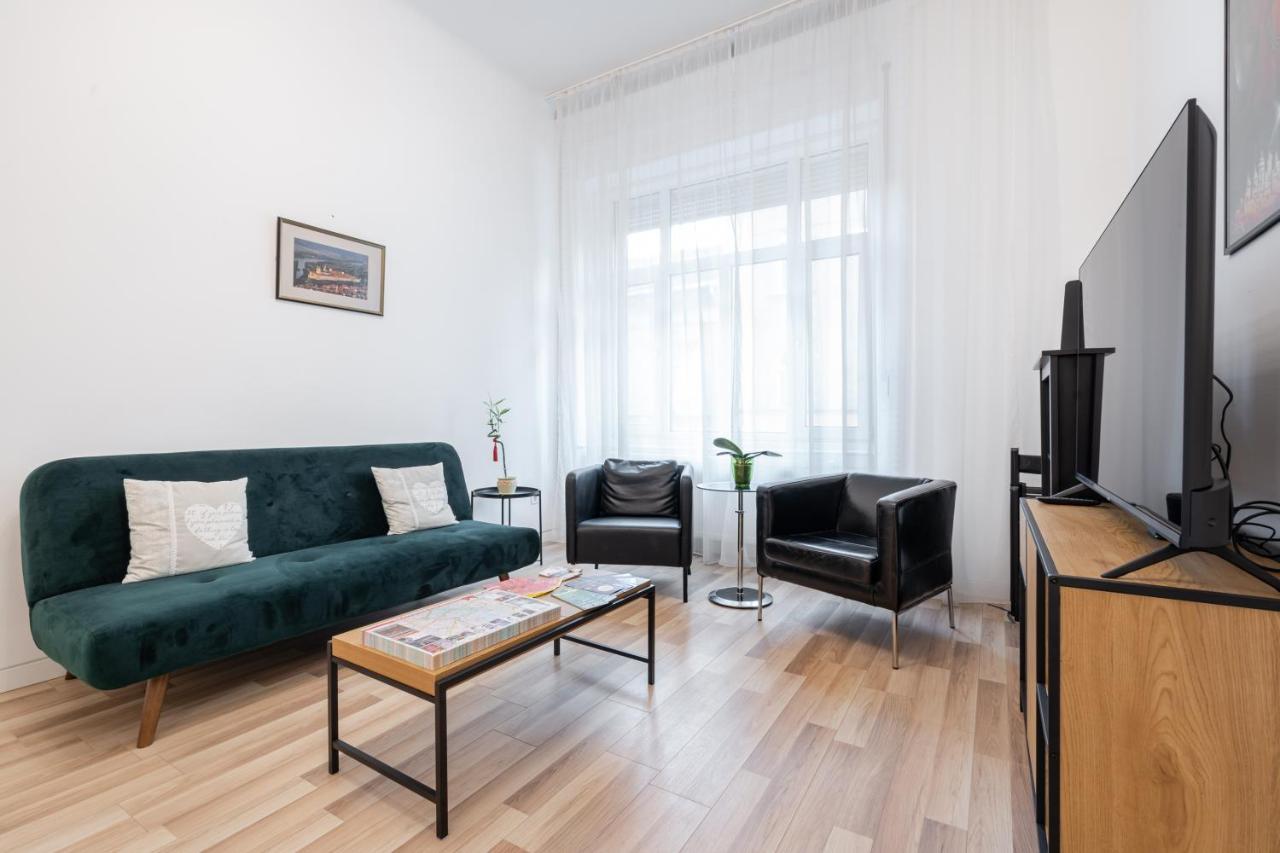 Apartment Delta Curve Budapest