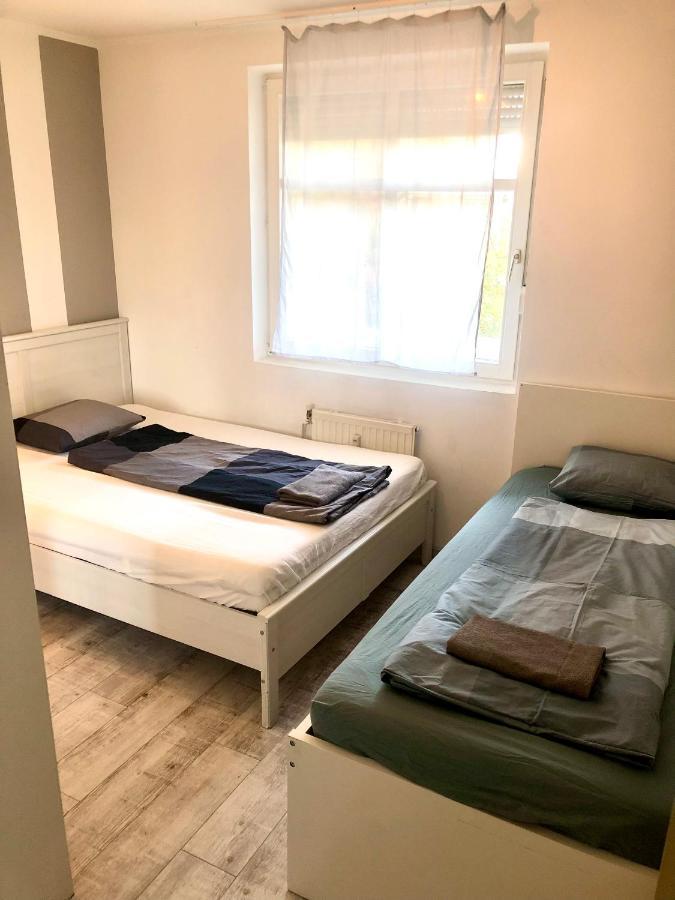 Lägenhet Bright, Spacious 3 Bedroom, Garage *