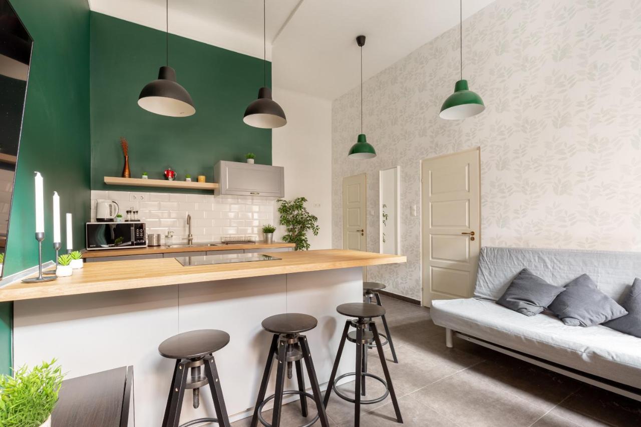 D63 Dohany Apartman