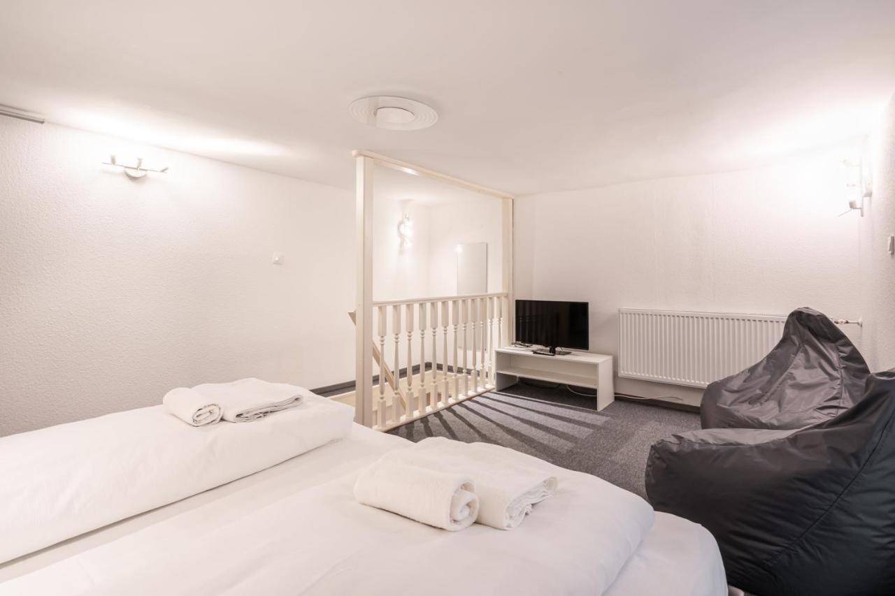 Zensen Nest * Budapest