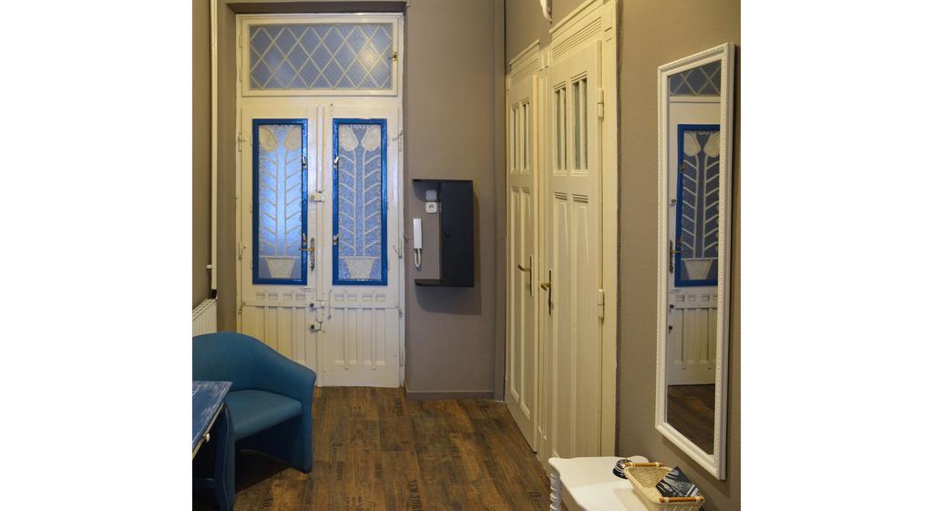 Cat And Co. Hostal Budapest