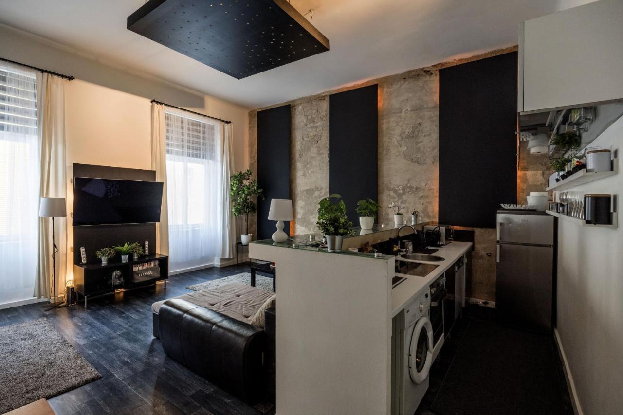 Spacious Almassy Lejlighed *