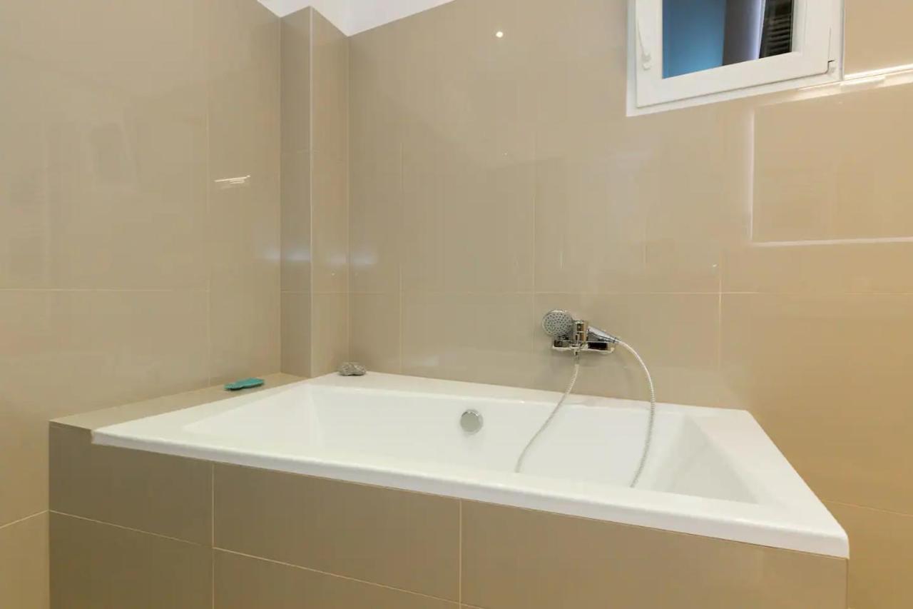 Kresz Geza 29 Westend Station 2 Bedrooms+living Ac Budapeszt