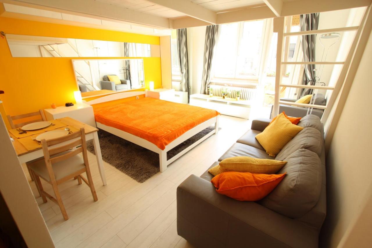 Sunny Studio In Party District- Balcony- Ac Apartment *