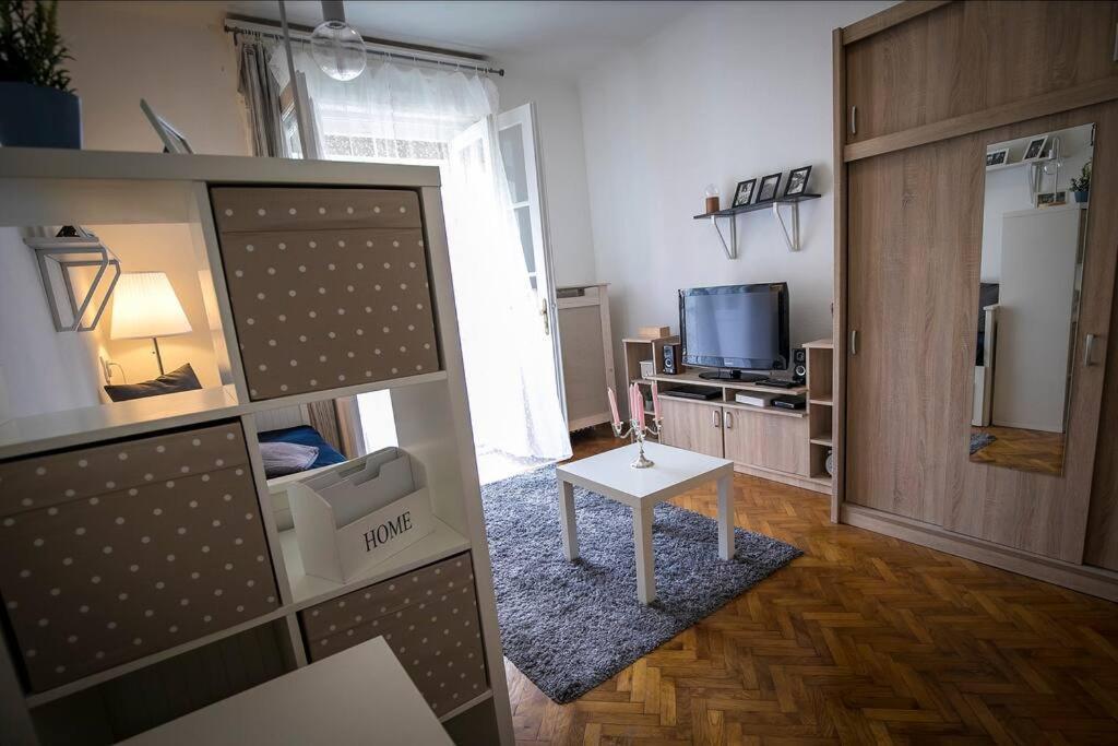 Parisian Soul In The Heart Of Budapest