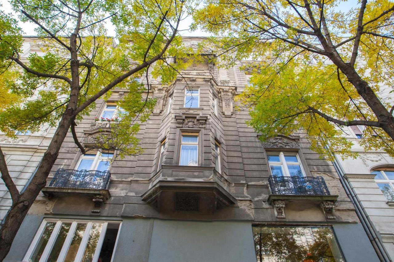 Apartment Anastasia 2 Bedrooms On Vaci Utca *