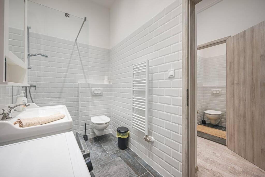 Apartamento Lonyai *