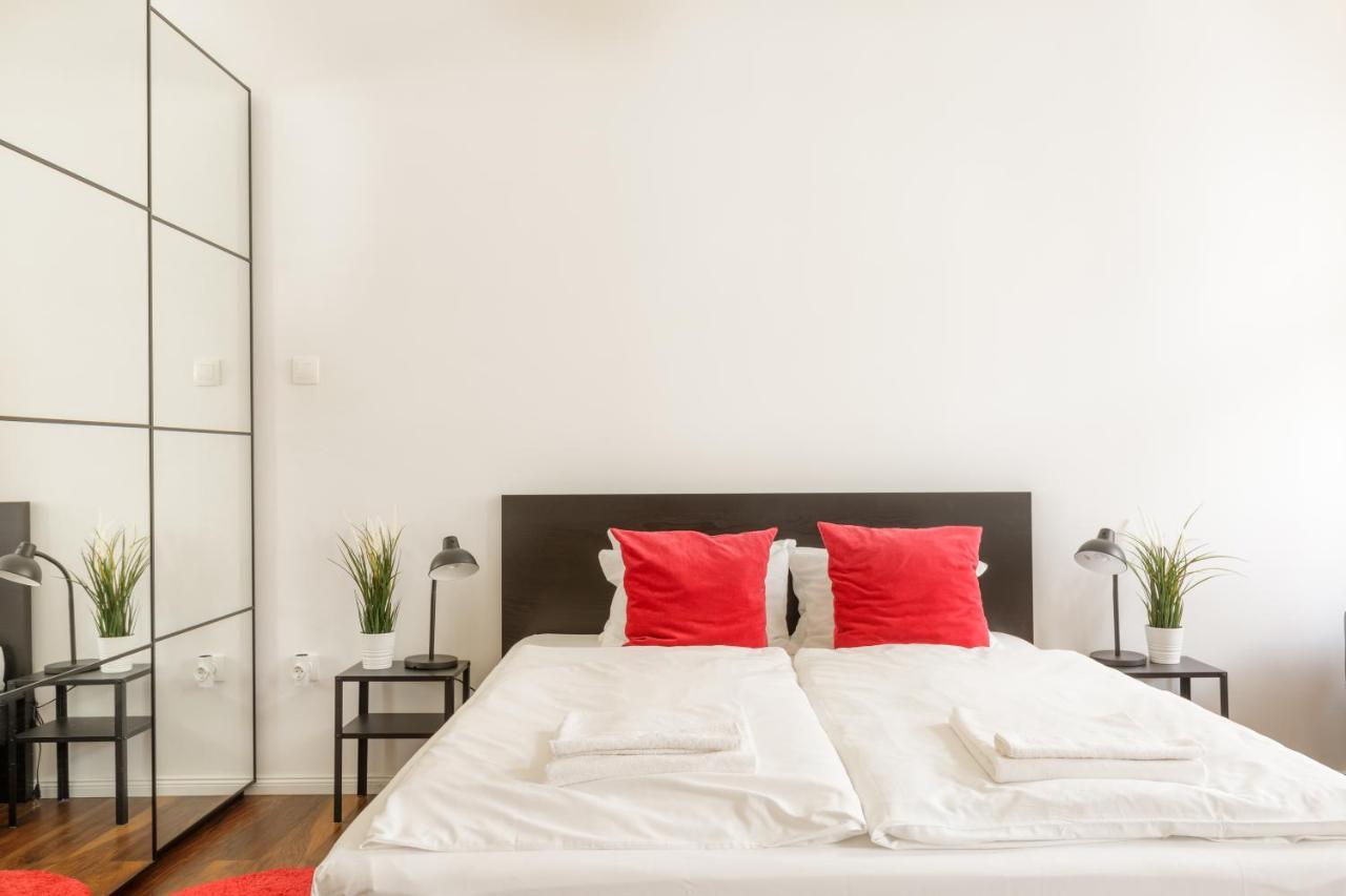 Apartamento Red Dot Two - New Unit In The Heart Of Party Town *