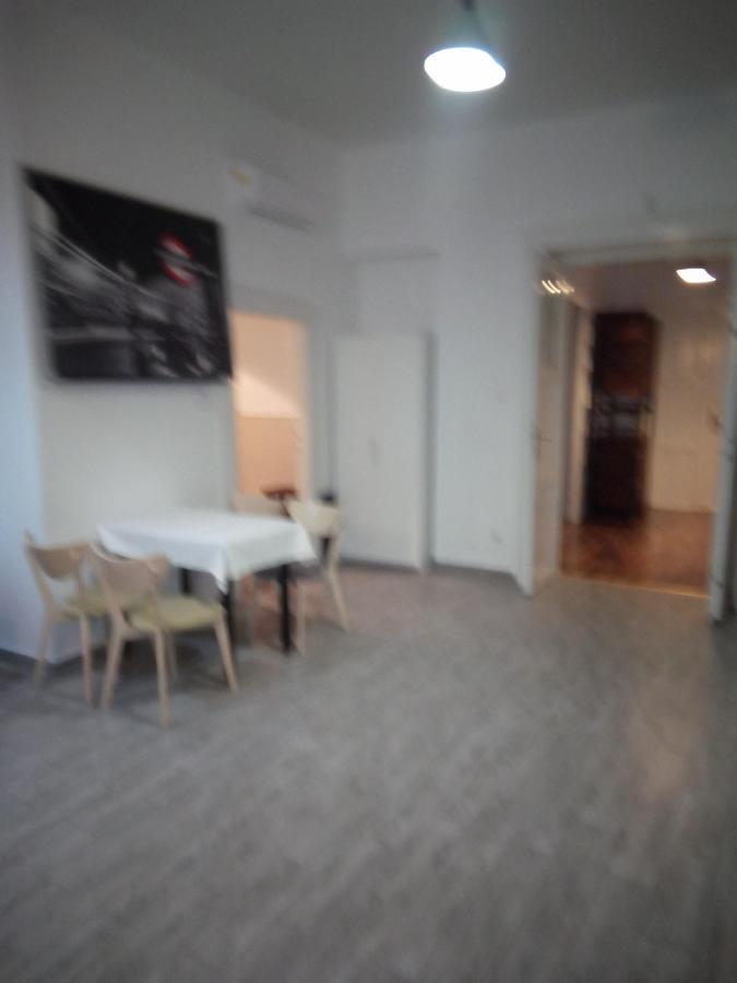 Napraforgo Apartamento