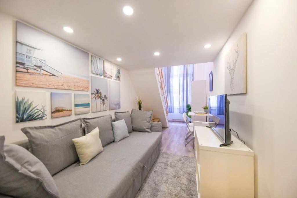 1 Bedroom Flat In Nyar Str., Downtown Appartement