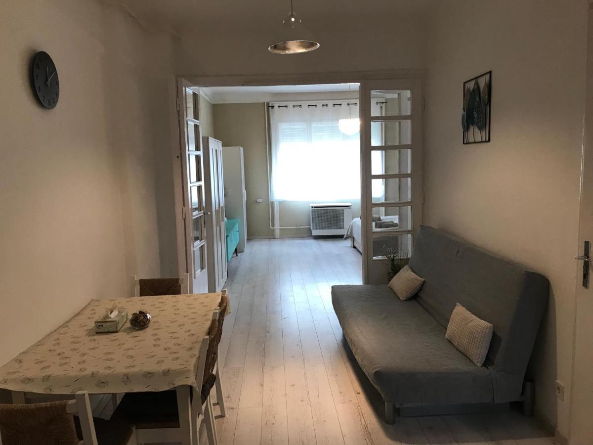 Apartman Kenyelmes Lakas Jo Helyen *