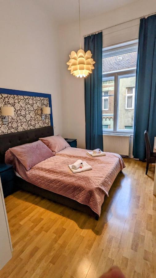 Freeparking - Great Synagogue Apartment, 2 Bedroom, 5 People ,wifi, Ac *