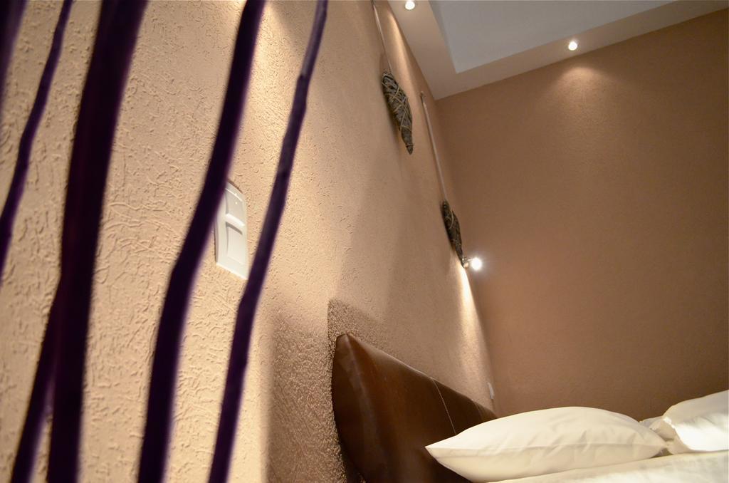 Luxe For Less Apartmán