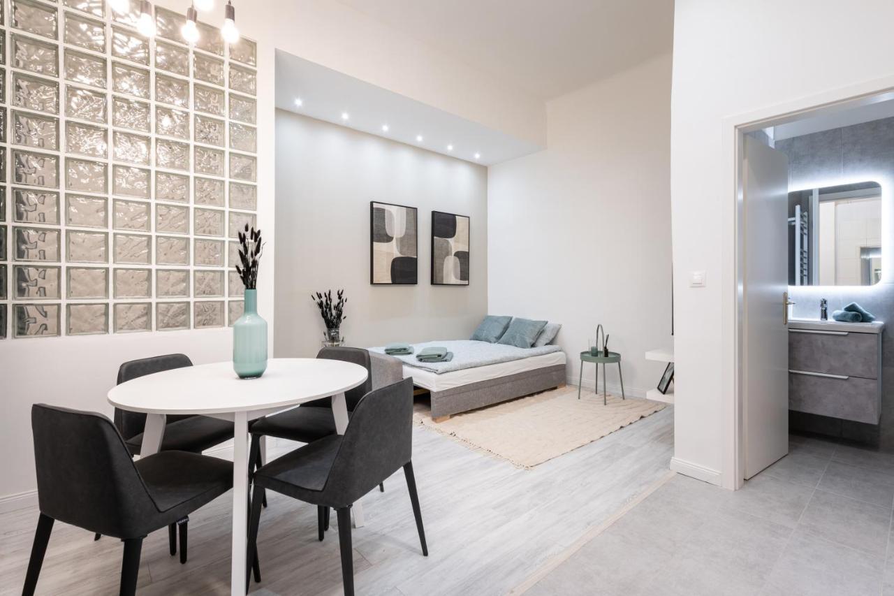 Kl31 - Urban Escape - Prime Location - Klauzal Square By Bqa Apartment