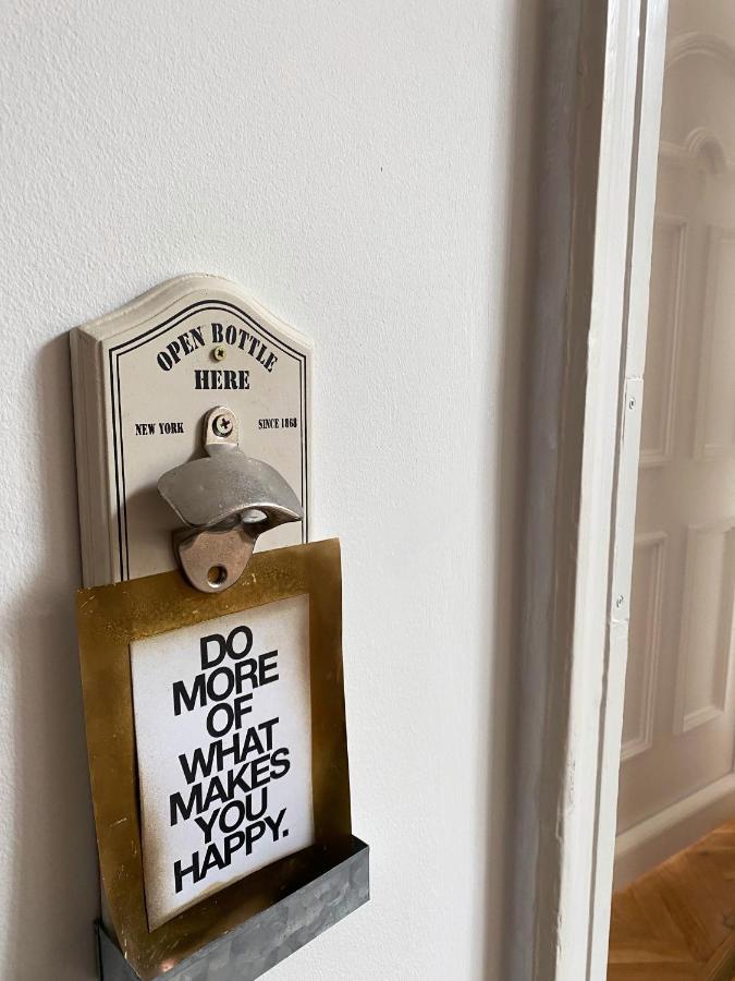 Apartamento Awesome In The *