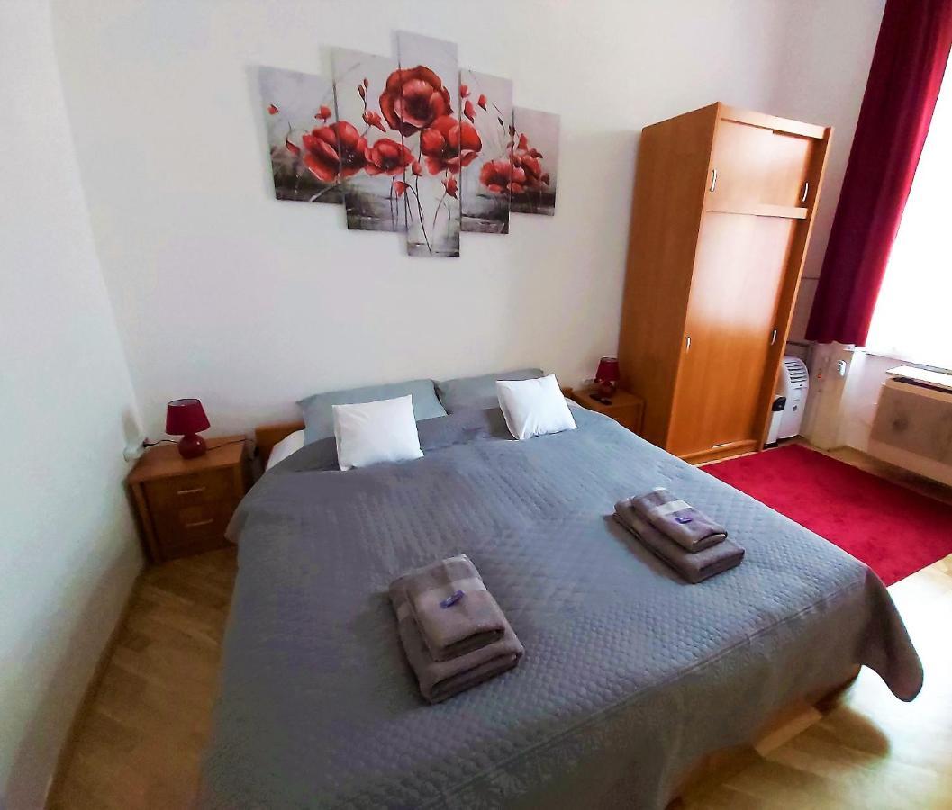 Little Hungary Appartamento *