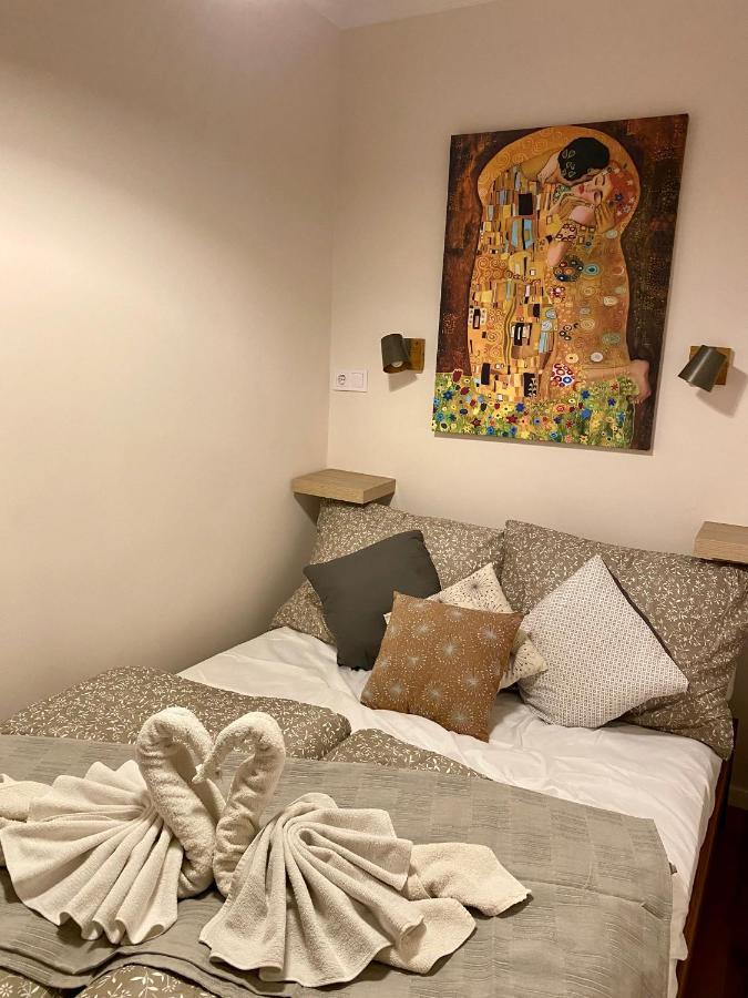 Mrs. Columbo's Flat *