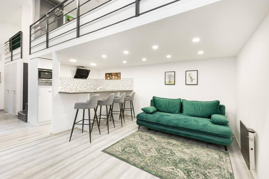 Apartamento E39 Eotvos *