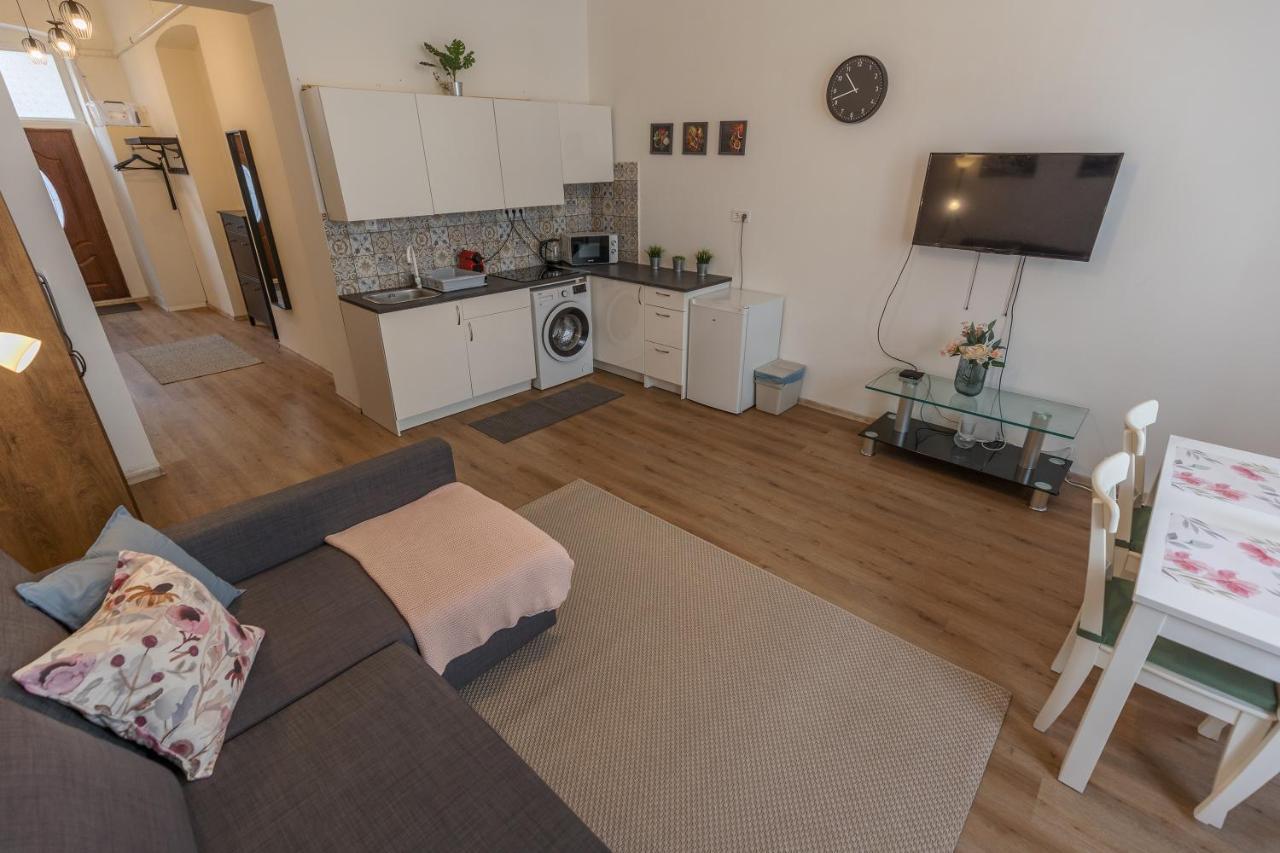 Emily's Lovely Place Appartement Budapest