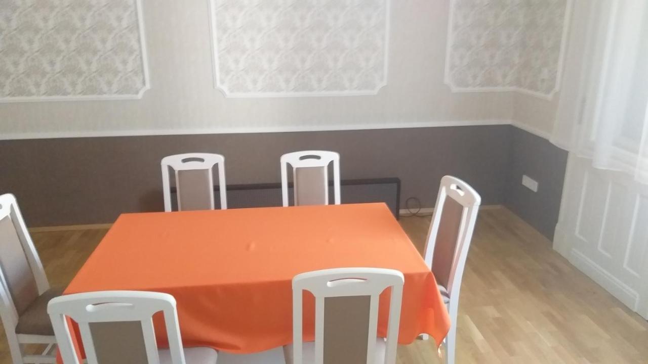 Karpatia Vendeghaz 1201 Vendégház *
