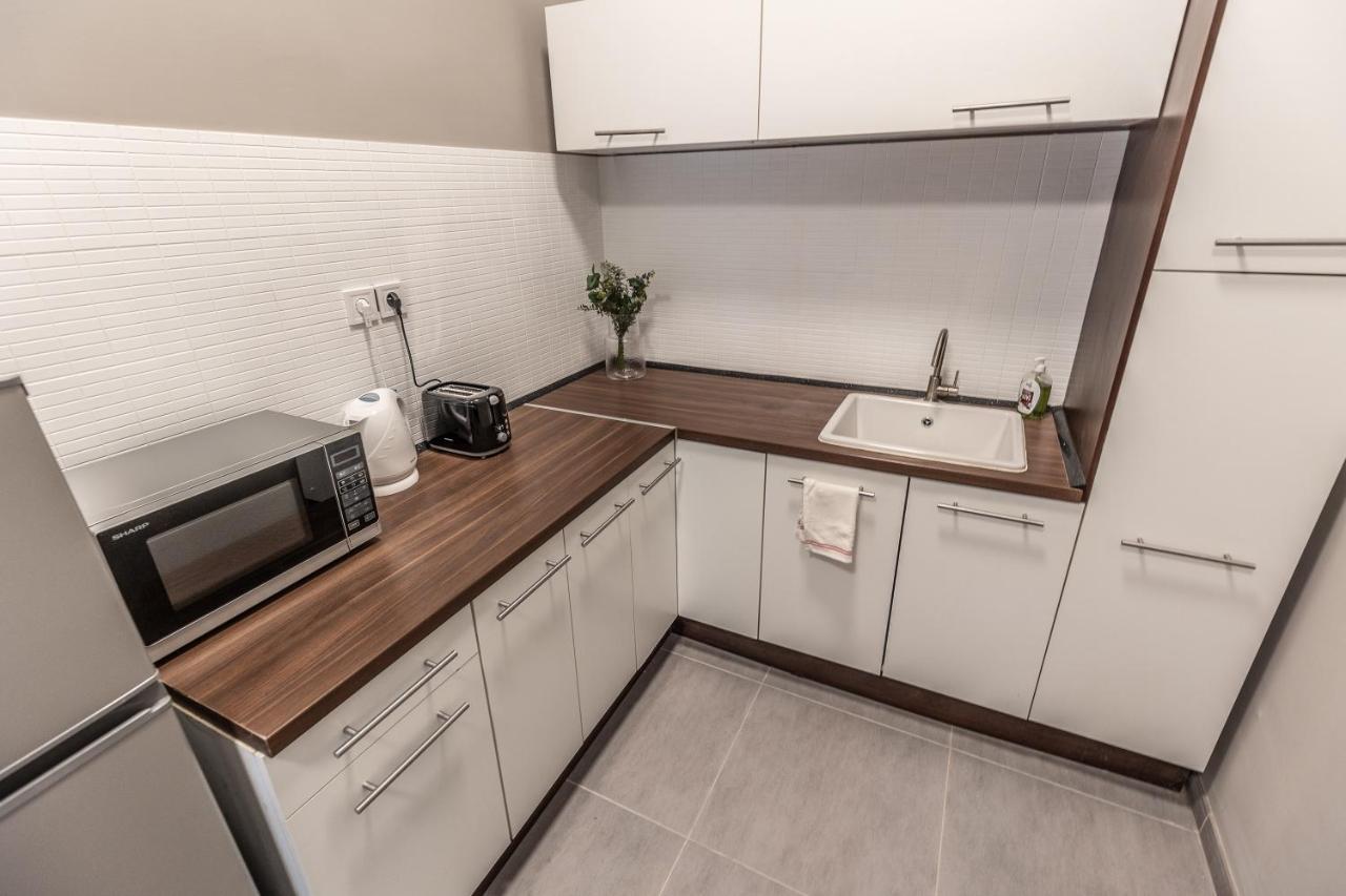 Design Downtown Apartment *