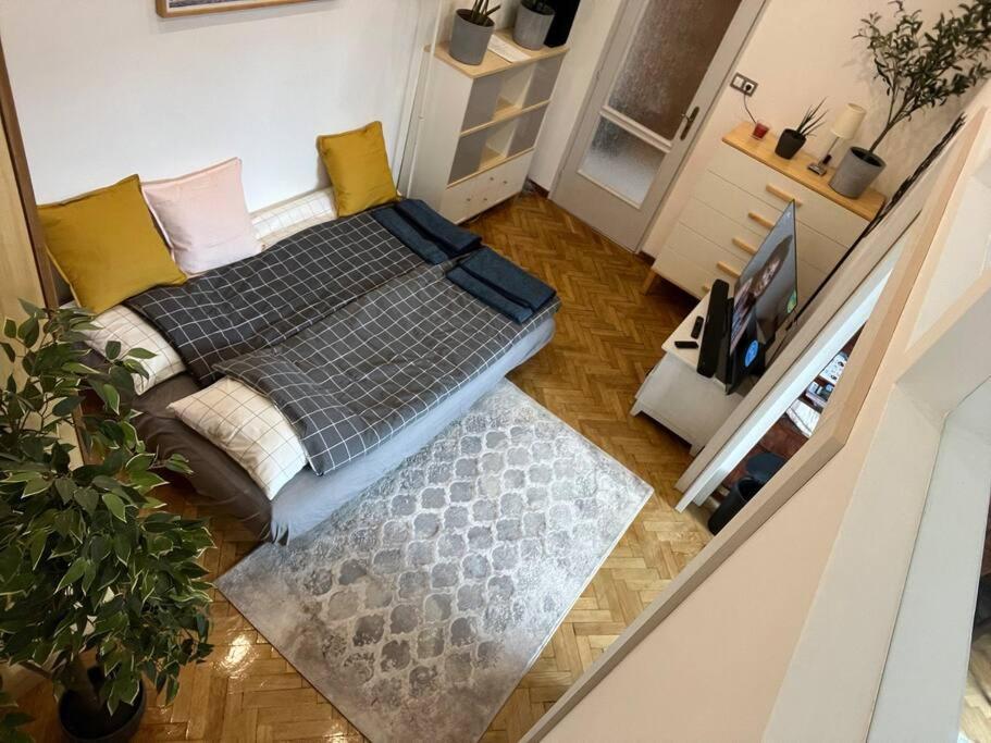 Awesome, 15 Mins To Center Apartman Budapest