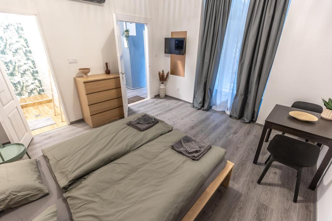 Apartment Design Downtown Budapest