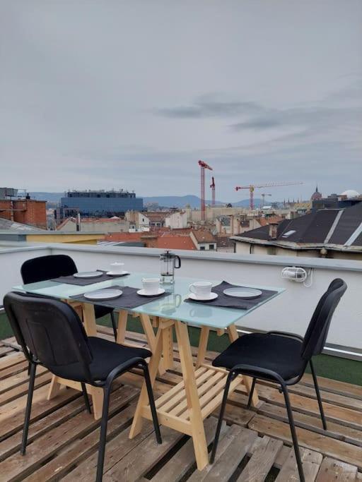 Kmt1 Apartamento