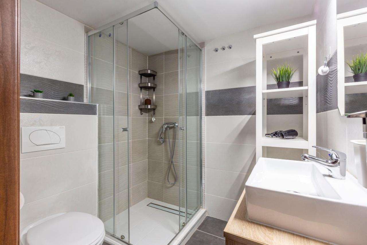 Appartement Deluxe Akacfa In The Heart Of *