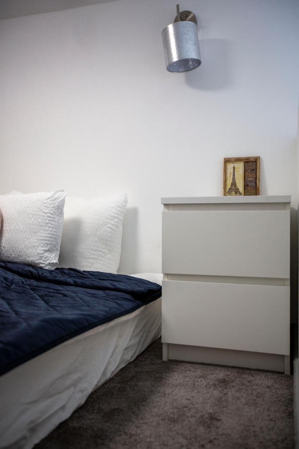 Deluxe Akacfa In The Heart Of Appartement *