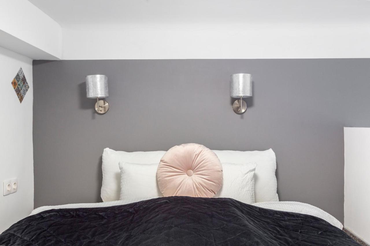 Appartement Deluxe Akacfa In The Heart Of Boedapest