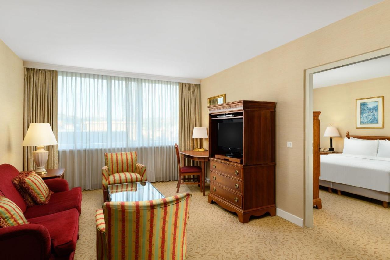Millennium Court, - Marriott Executive Szálloda