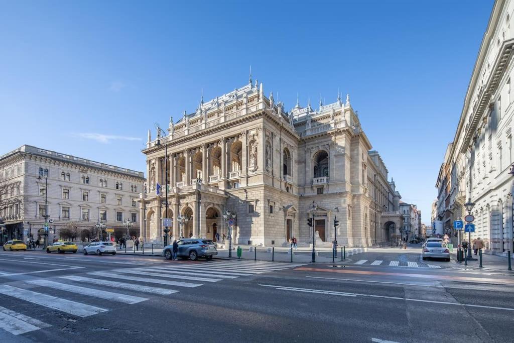 Opera Luxury Budapest
