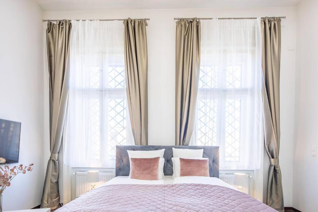 Opera Luxury Budapest