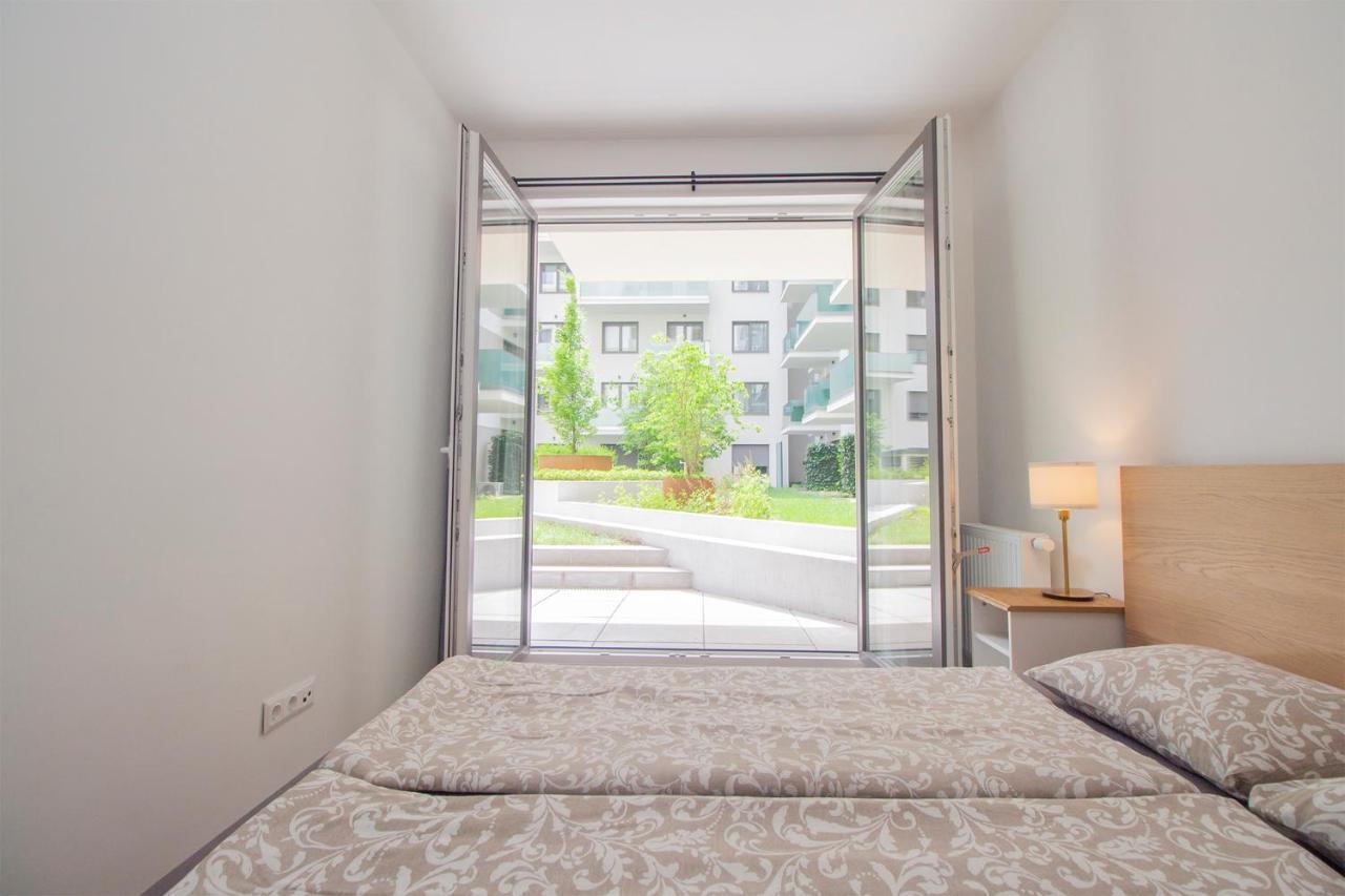 Apartamento Corvin Modern Two Bedroom Free Parking *