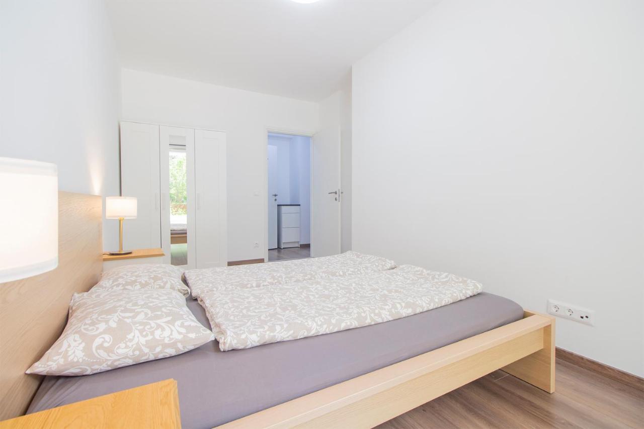 Corvin Modern Two Bedroom Free Parking Budapest