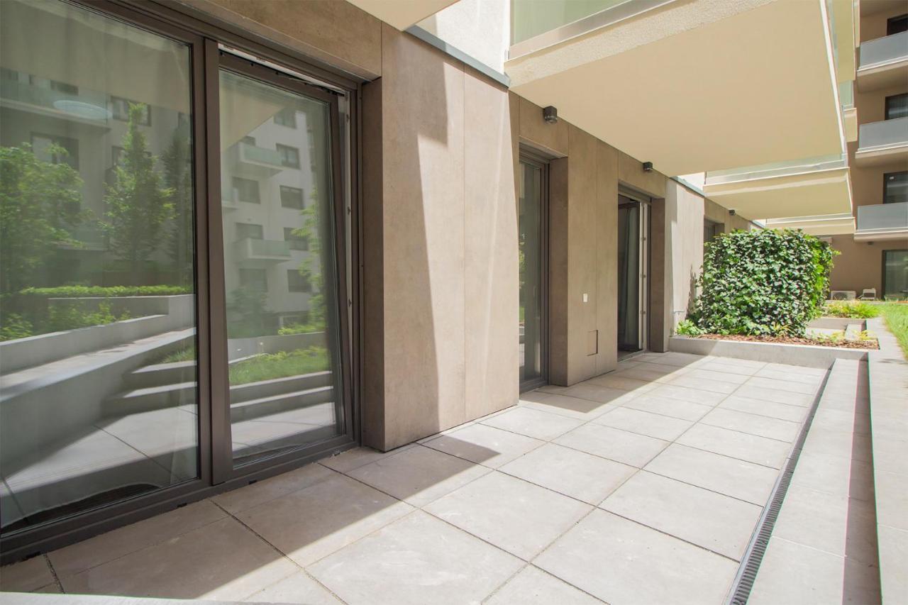 Apartamento Corvin Modern Two Bedroom Free Parking