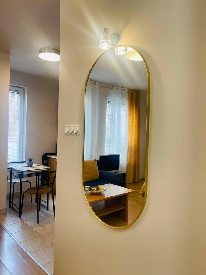 Close To Andrassy Avenue For 4 Persons *
