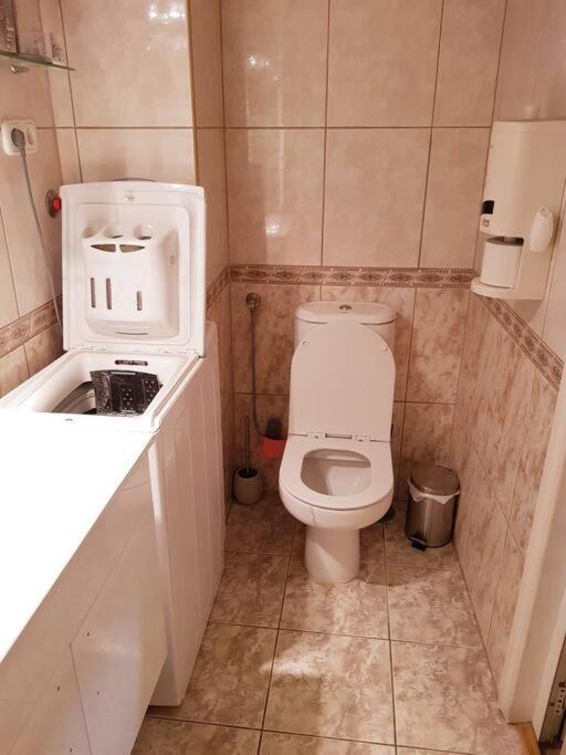 Snow White Apartman, In The Heart Of Apartamento Budapest