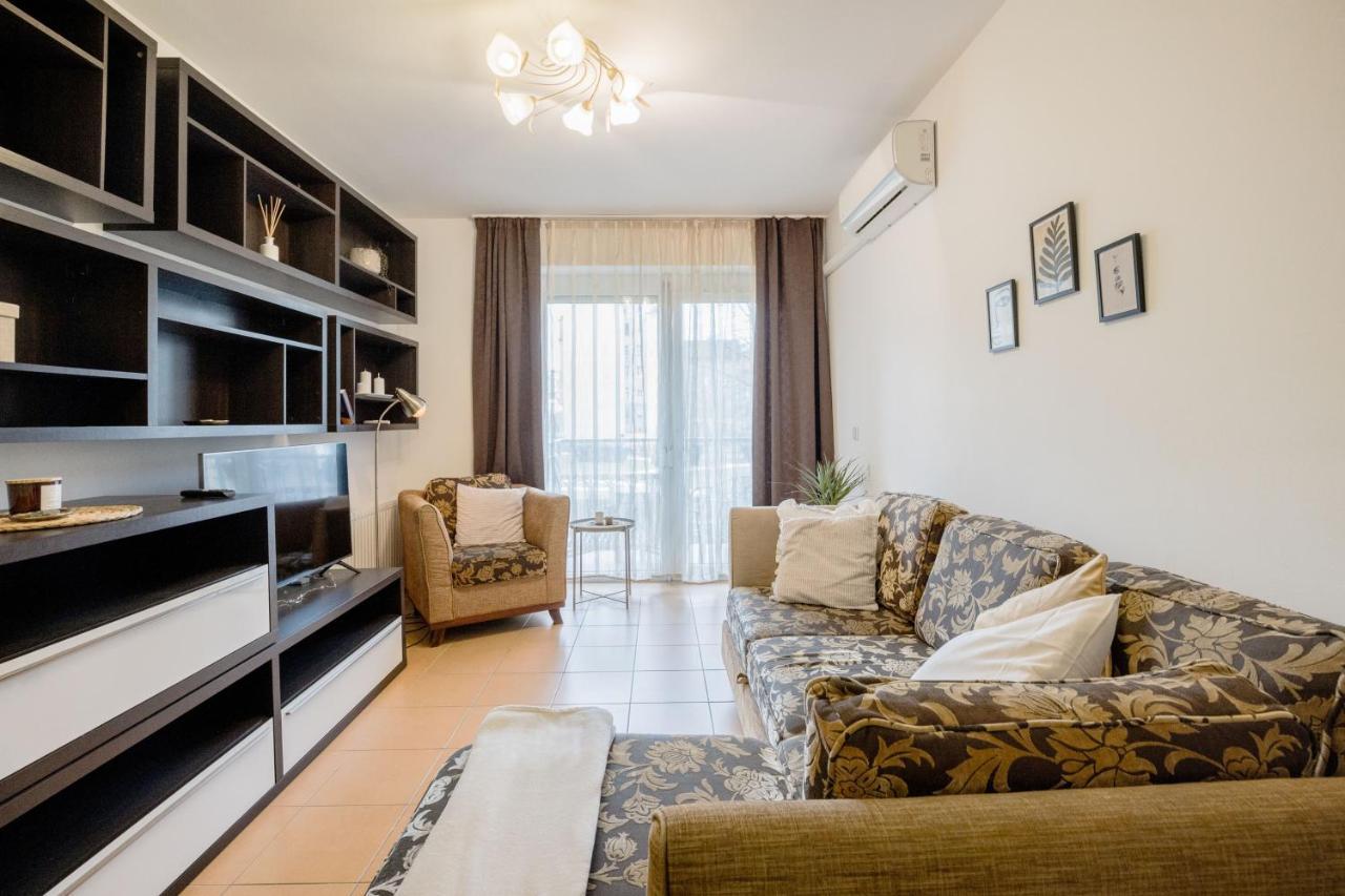 My Old Family Apartamento