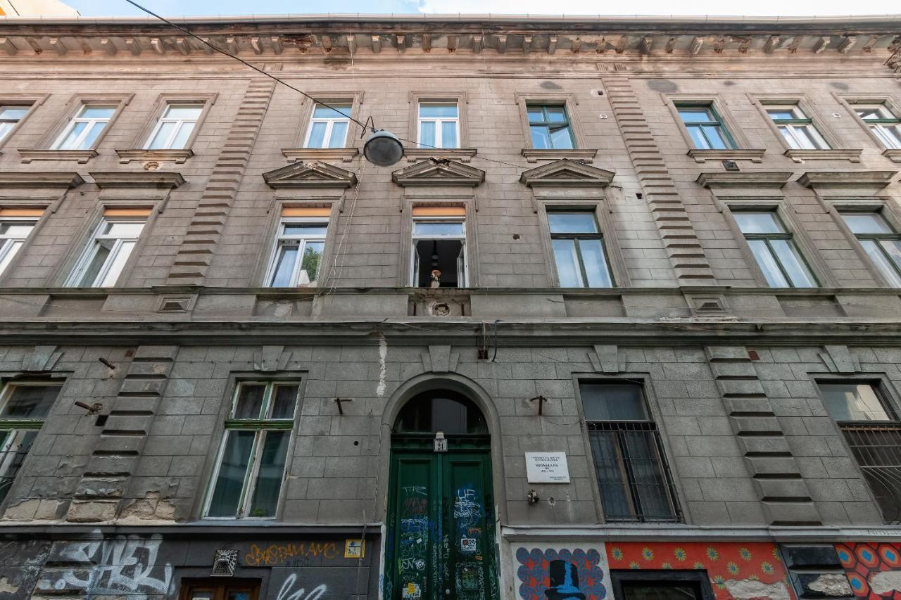 Spacious & Stylish In Downtown Appartamento