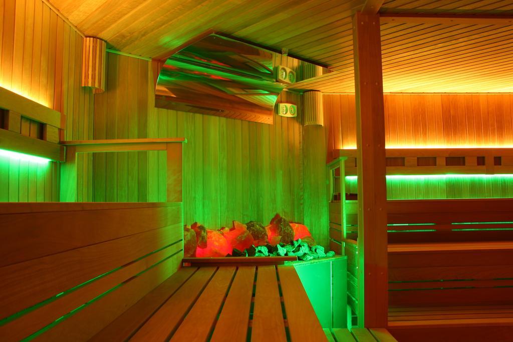Wellness With Sauna Park Hotel 4*