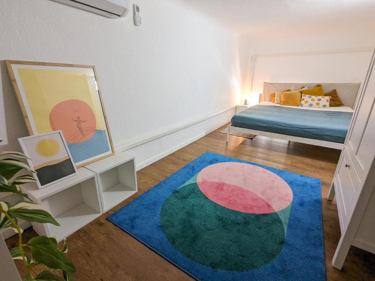 Stylish 2-bedroom In * Budapest