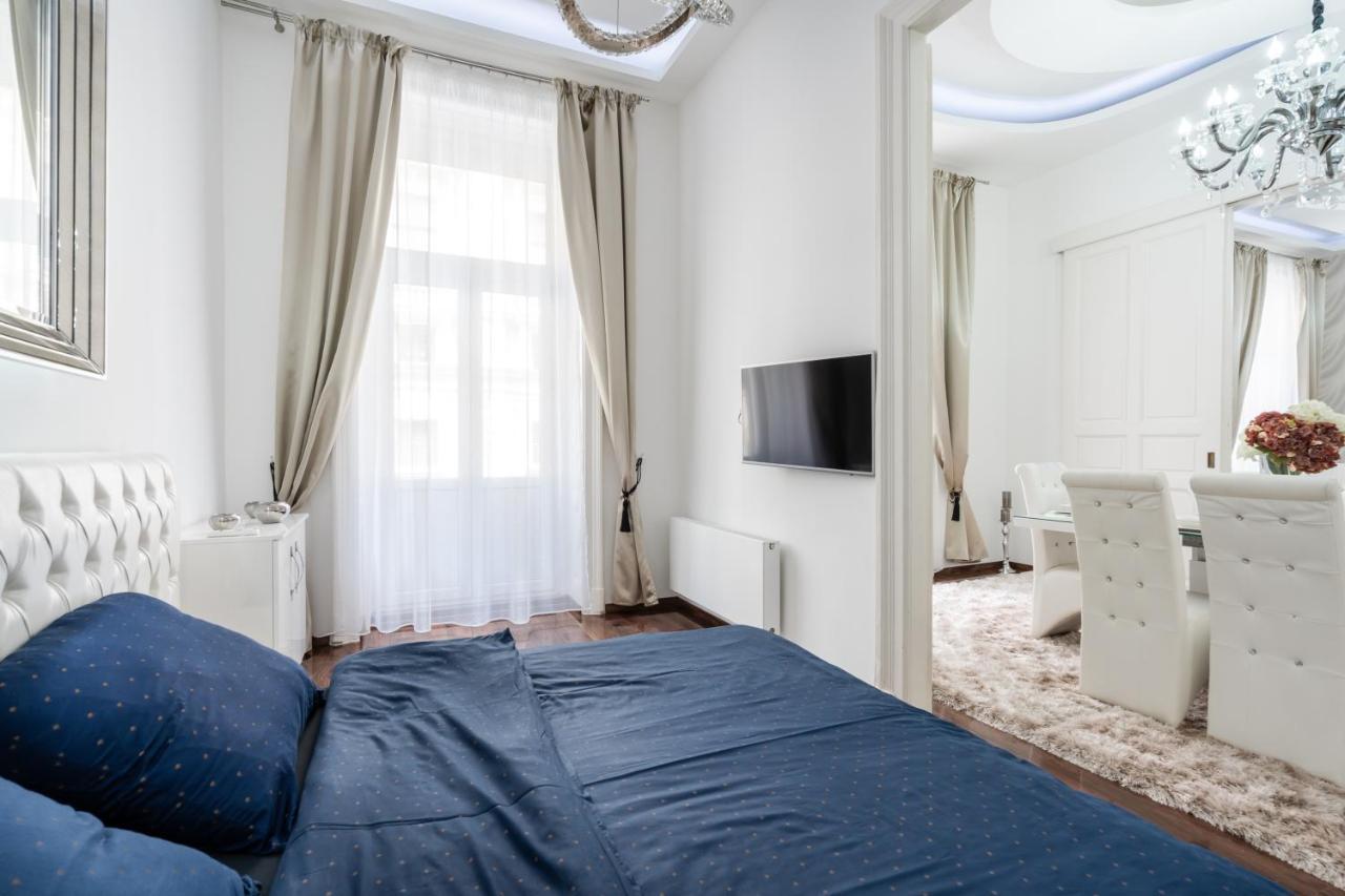 Opera Balkony Luxury With Free Parking Apartamento *