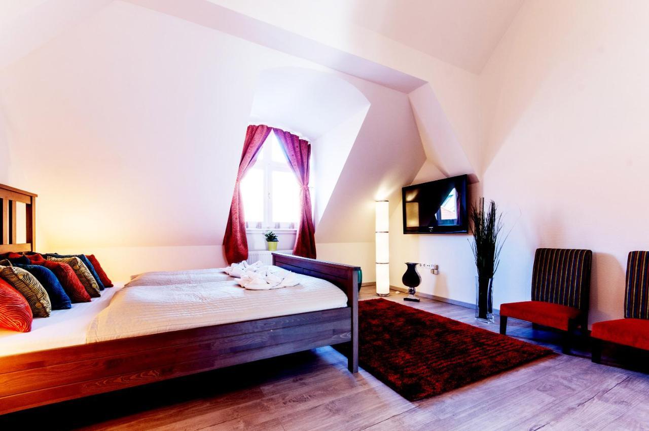 Central Apartments Apartman *