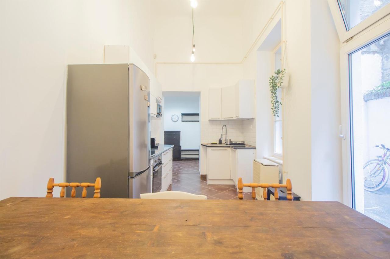 Industrial Double Loft Apartment *